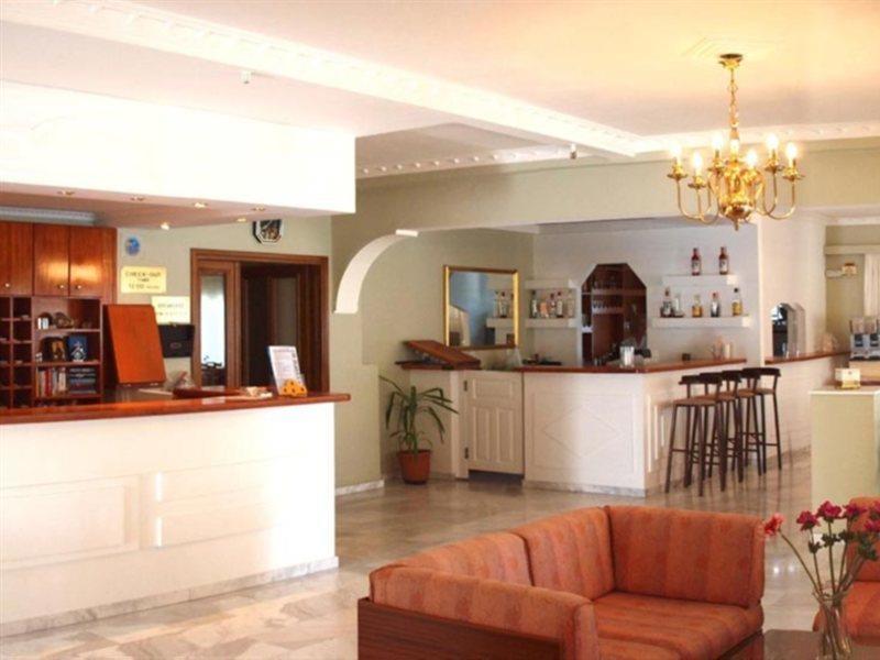 Albatros 4*